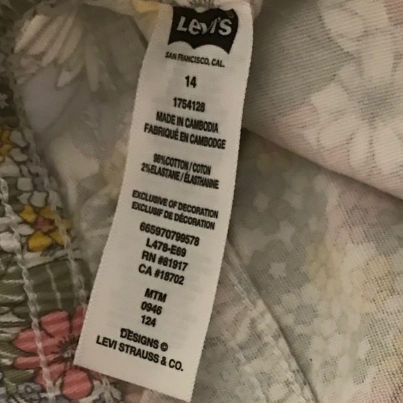 Levi’s Girls Shorts Floral Size 14 NWOT - Picture 5 of 5